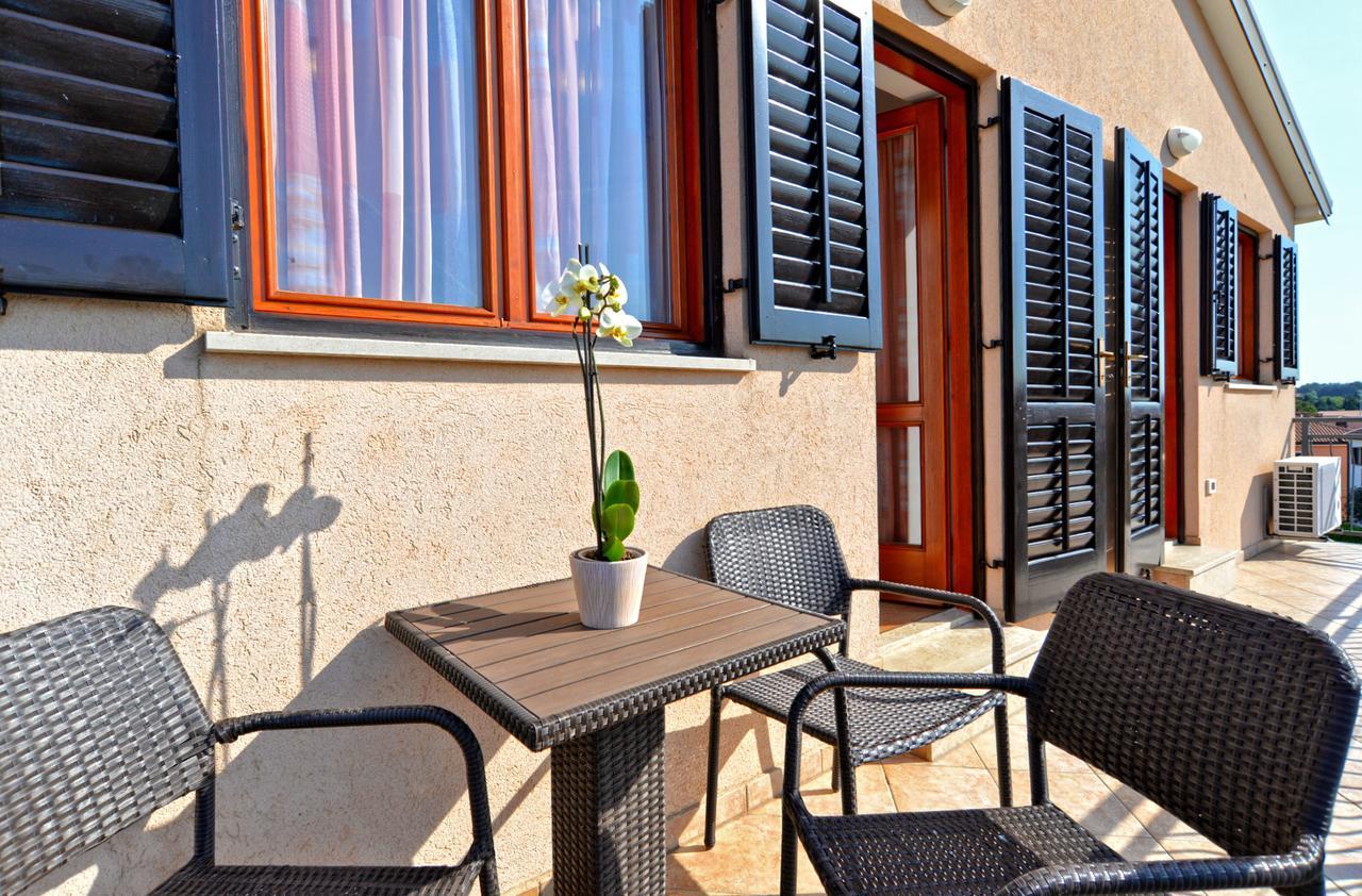 Novigrad Istria Apartment Ljiljana 1553 מראה חיצוני תמונה