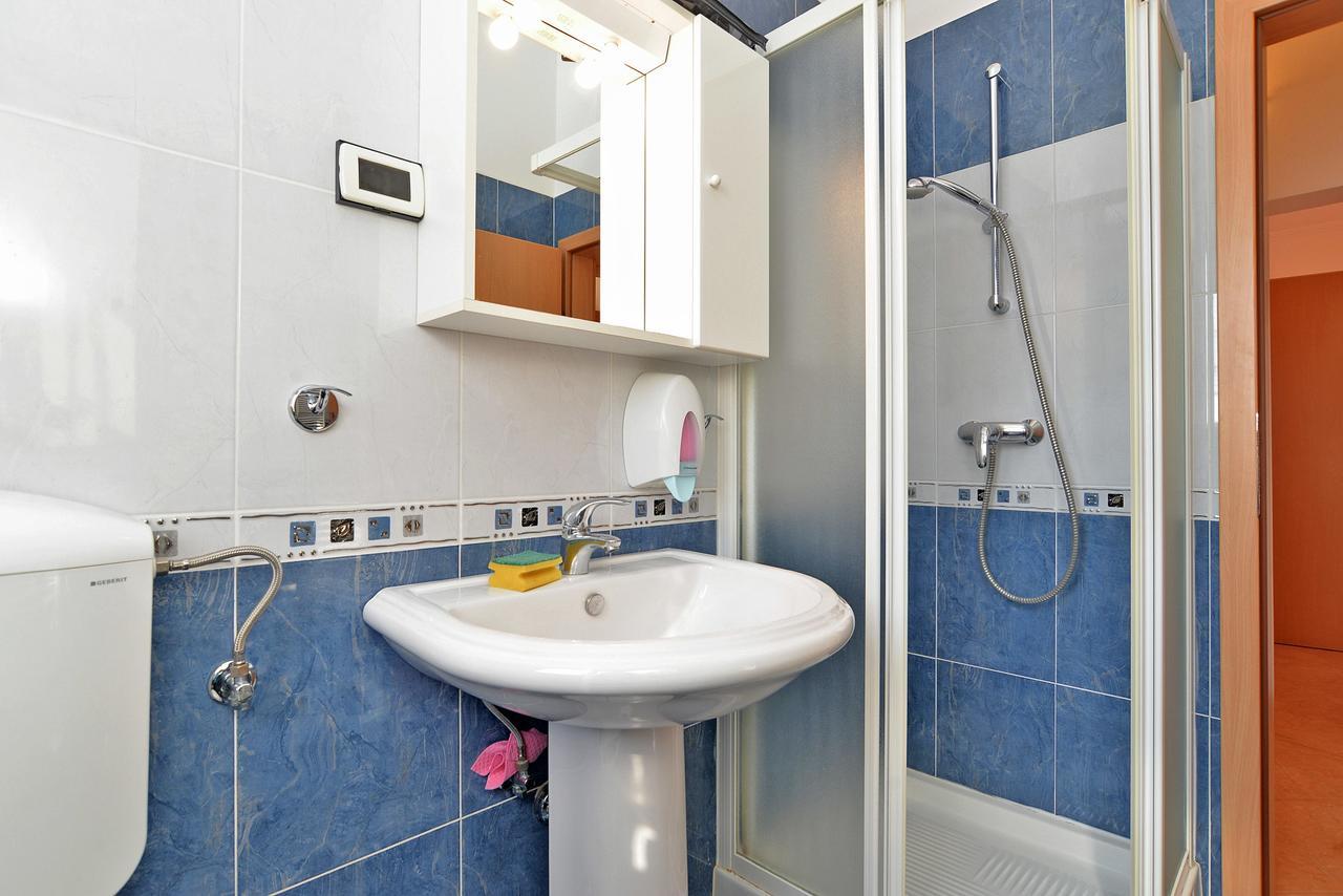 Novigrad Istria Apartment Ljiljana 1553 מראה חיצוני תמונה